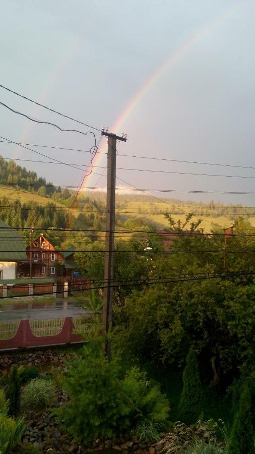 Sadyba Gostynniy Dvir Izki Zewnętrze zdjęcie
